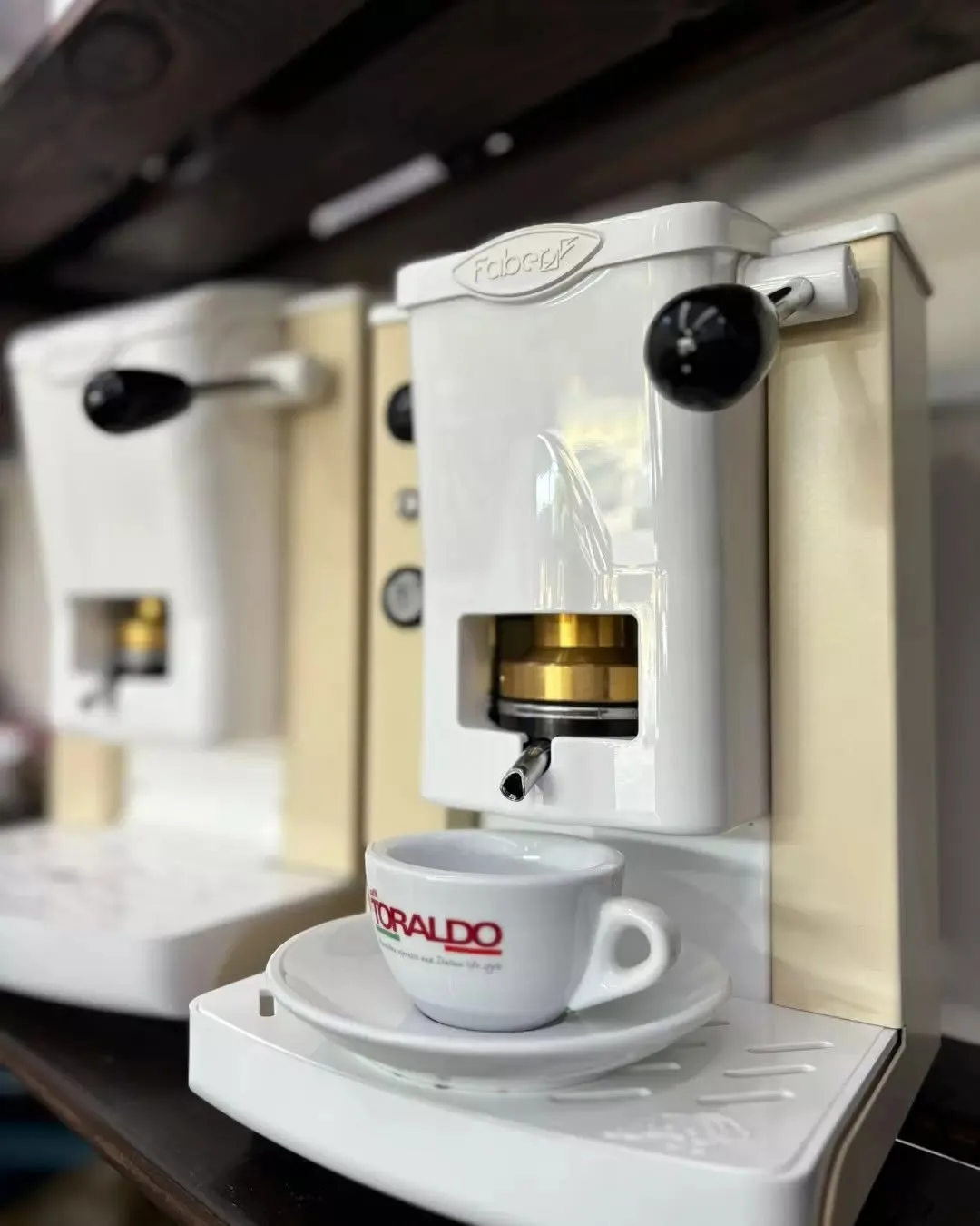 Macchina da caffè Faber bianca